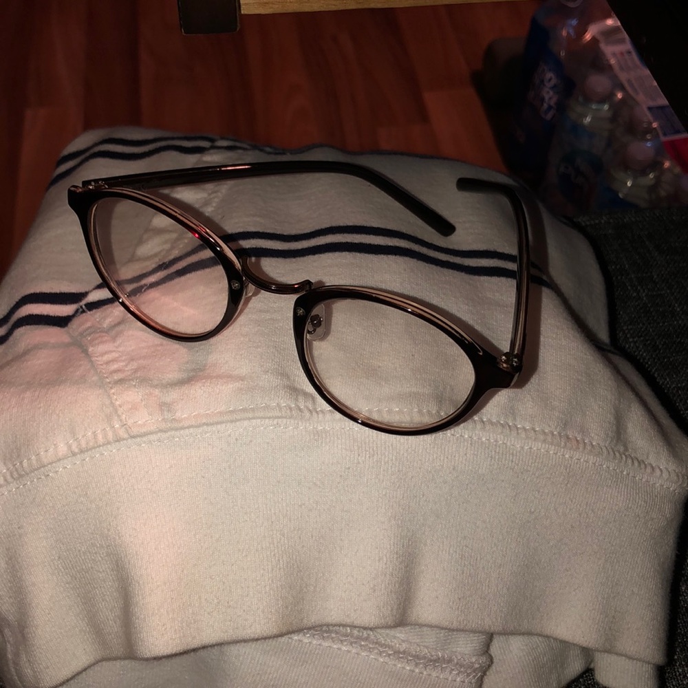 Fake glasses